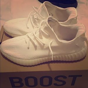 Yeezy 350 Boost